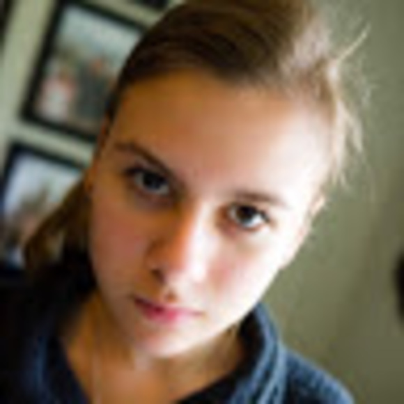 Meet your Posher, Klaire - Picture 1 of 1